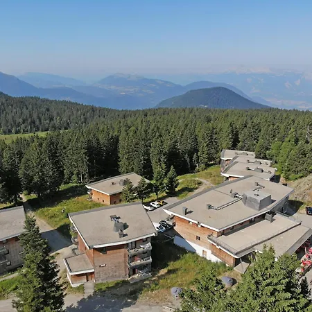 Les Villages Du Bachat Resort
