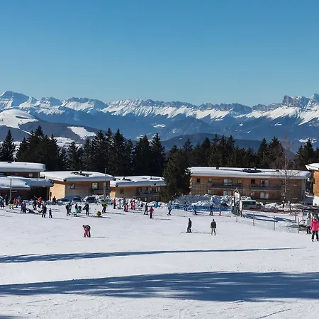 Les Villages Du Bachat 3*
